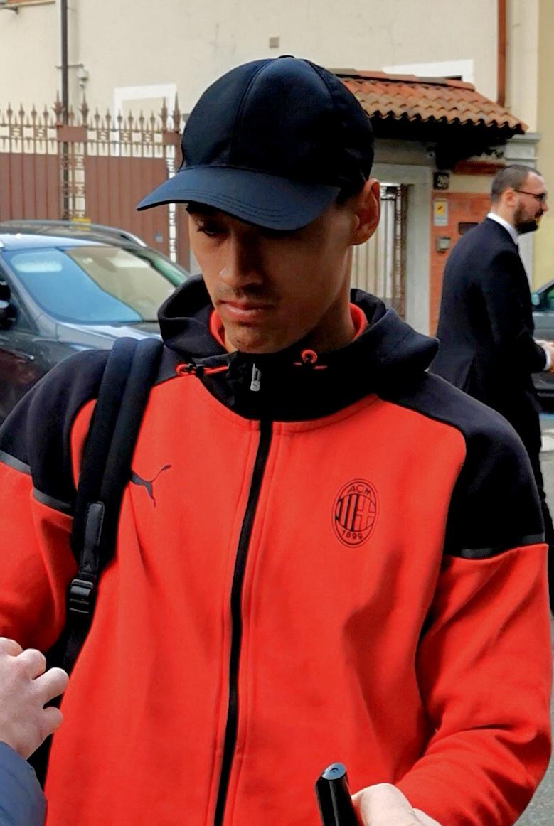 Al Qadsiah, Tijjani Reijnders Transferi İçin Manchester City ile Görüşüyor