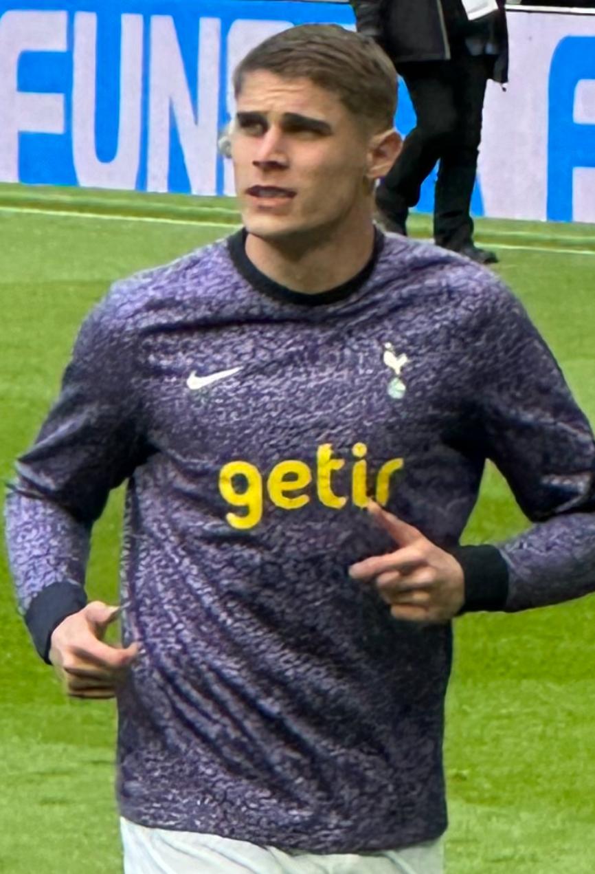Micky van de Ven için Liverpool veya Barcelona'ya transfer planı yok