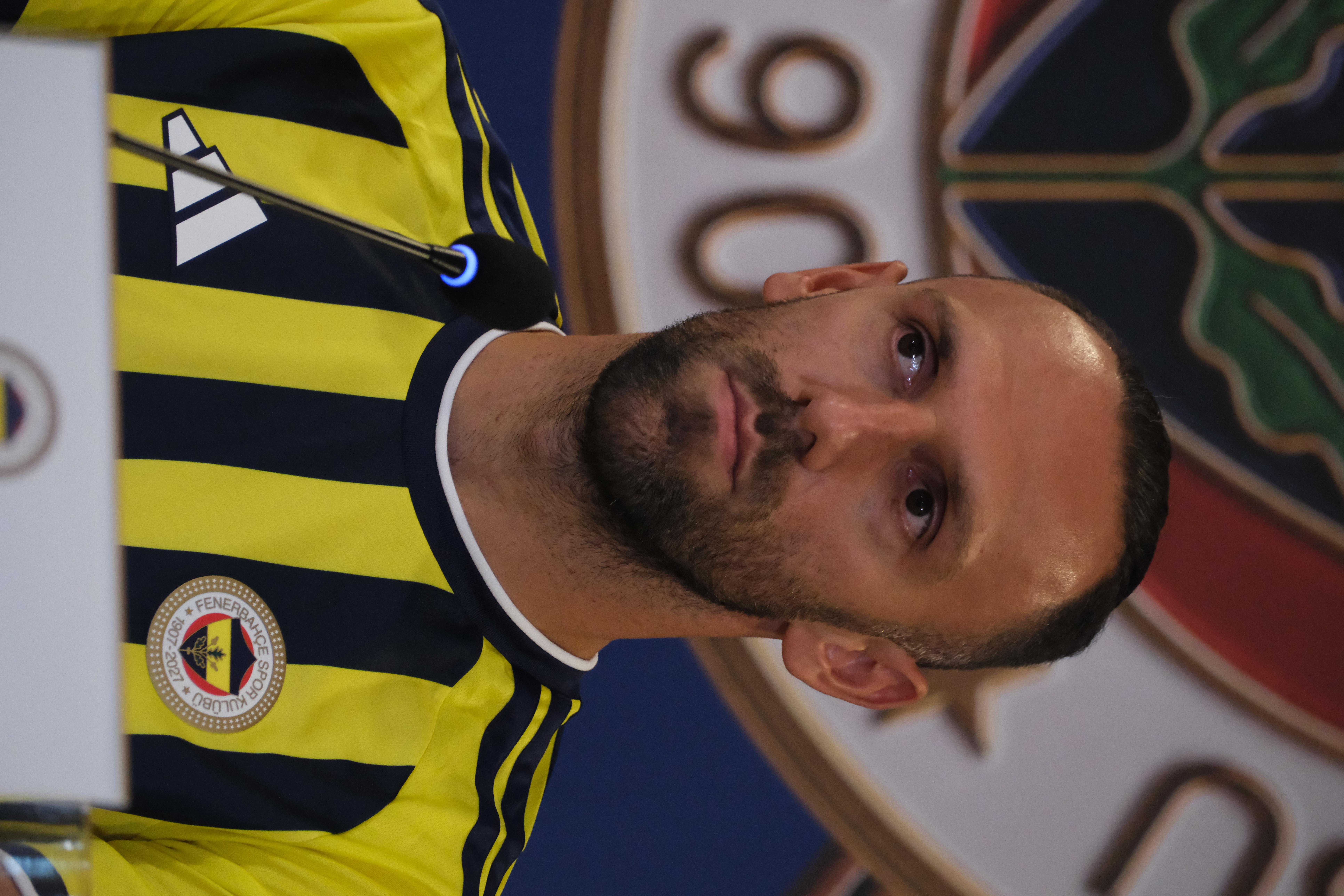 Juanmi Sanchez'den Vedat Muriqi Açıklaması: "İspanyol Takımları Nasıl Kaçırdı Bilmiyorum"