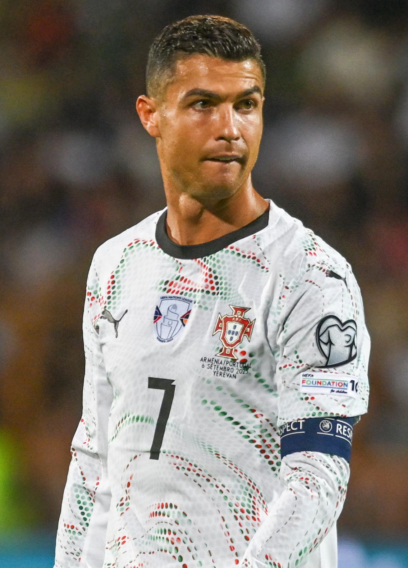 Ronaldo'dan Messi sorularına net yanıt: 'Başkaları umurumda değil... Mbappé de gol attı'